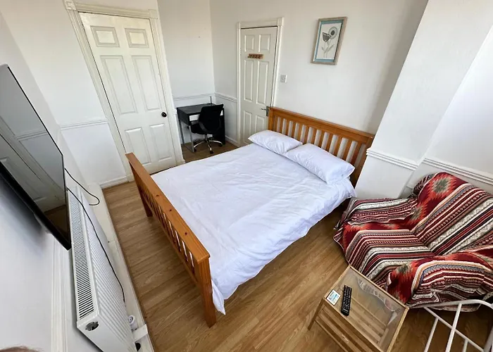 Cozy Rooms In East London